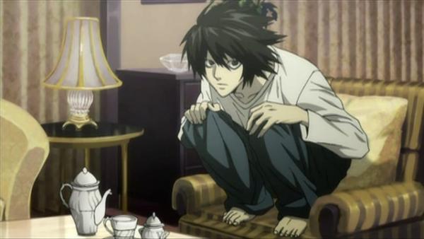 Файл:L sitting.jpg