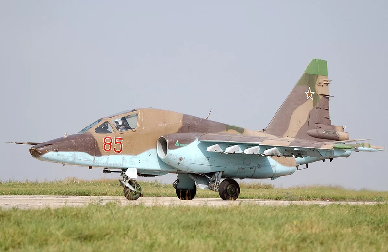 СУ-25ТМ на ВПП.png