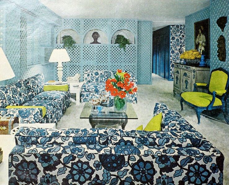 Файл:Blue-1960s-living-room-decor.jpg