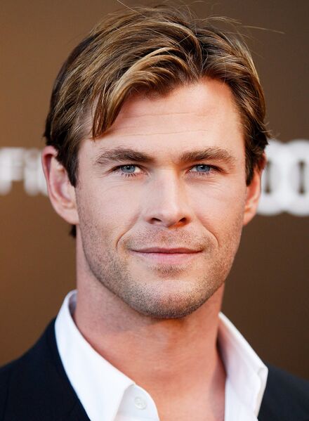 Файл:Chris-Hemsworth.jpg