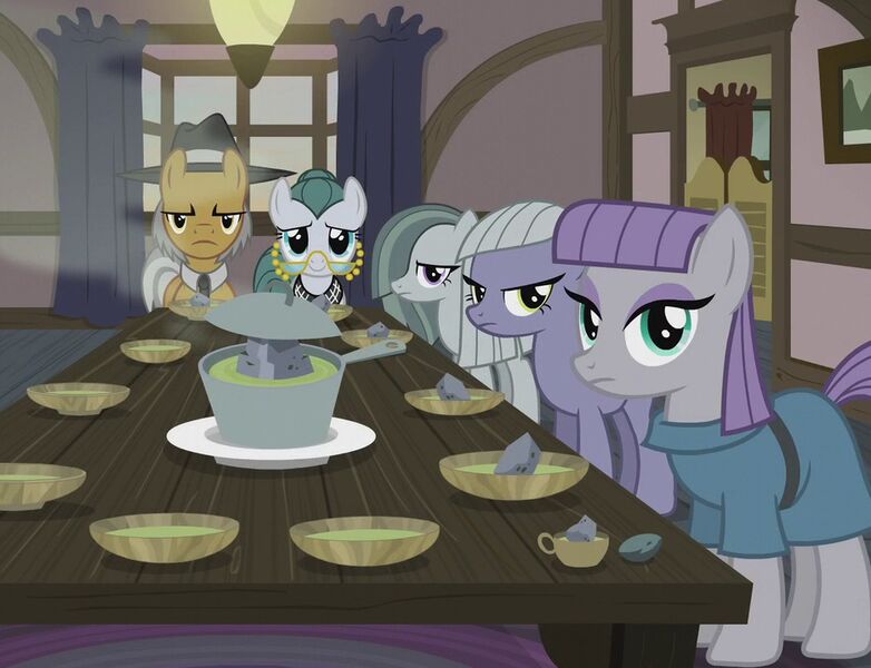 Файл:Pie family.jpg