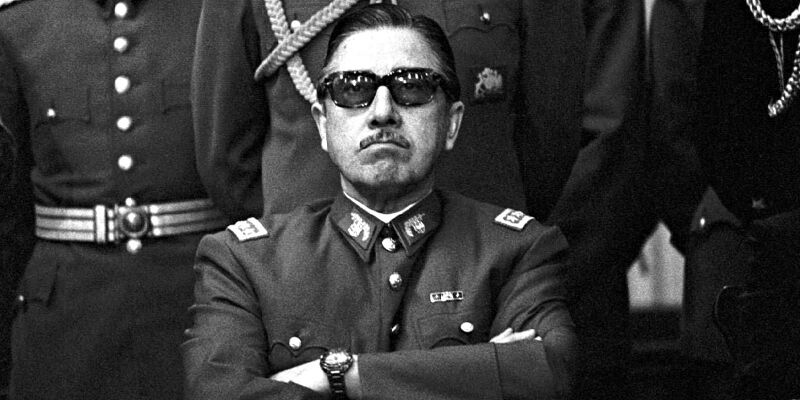 Файл:Pinochet Game.jpg