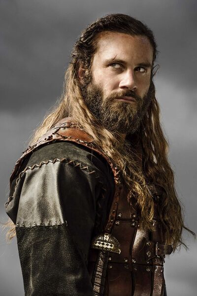 Файл:Rollo-Vikings.jpg