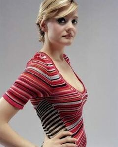 Romola-garai-the-hour.jpg