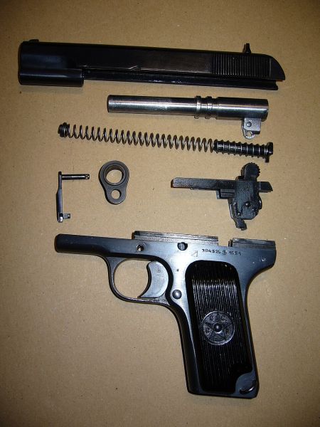 Файл:TT-33 razbor.JPG