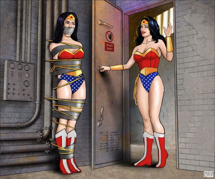 Файл:WW Cosplayers от mileshendon.jpg